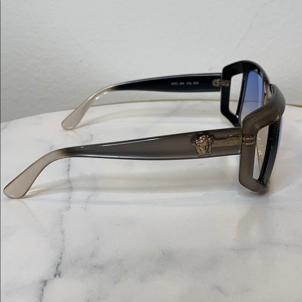 Vintage Versace Sunglasses - Picture 5 of 6